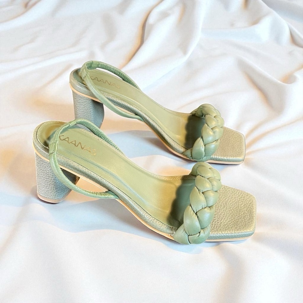 NWT Kaanas ‘Mistico Braided Slingback Square Toe Heel’ in “Olive Green” Size 7